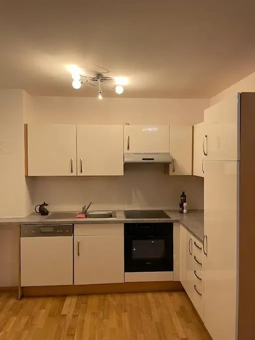 Modern And Comfortable Apartment Next To Vienna Mainstation 0*,